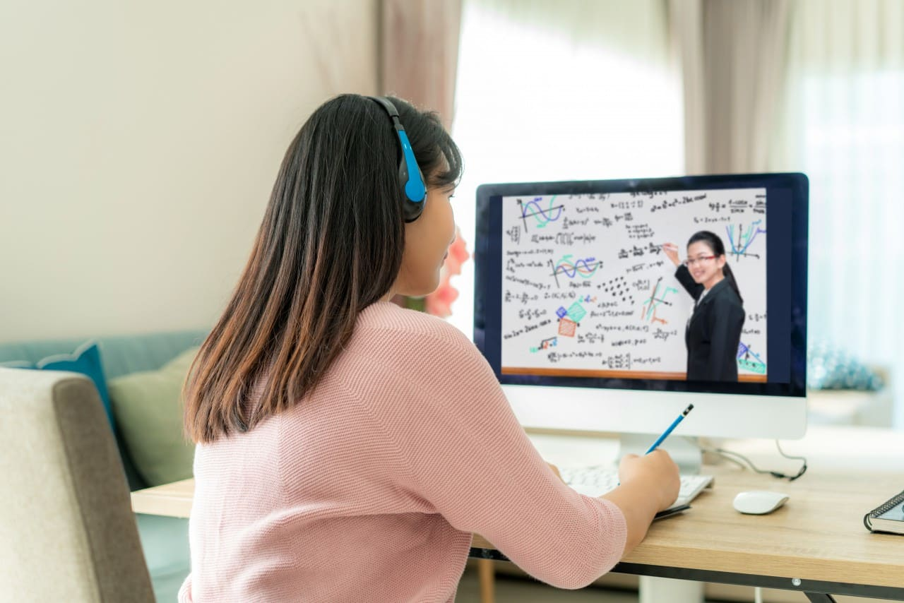 trung tâm toán lý hoá cấp 3
